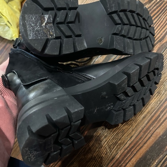 AKIRA Black RHINESTONE Women's combat Boots - Picture 7 of 7